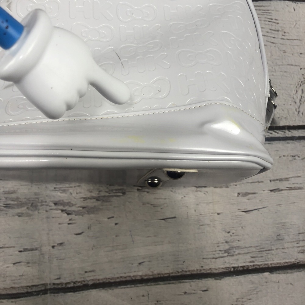 Loungefly Hello Kitty Sanrio White Embossed Bag Dome & Wallet SIL-34114 FLAWS - Picture 7 of 16